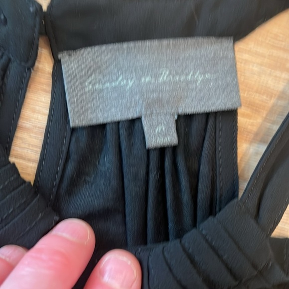 Sunday In Brooklyn Anthropologie Pleated Keyhole Cutout Halter Top Size - Medium - Picture 4 of 7